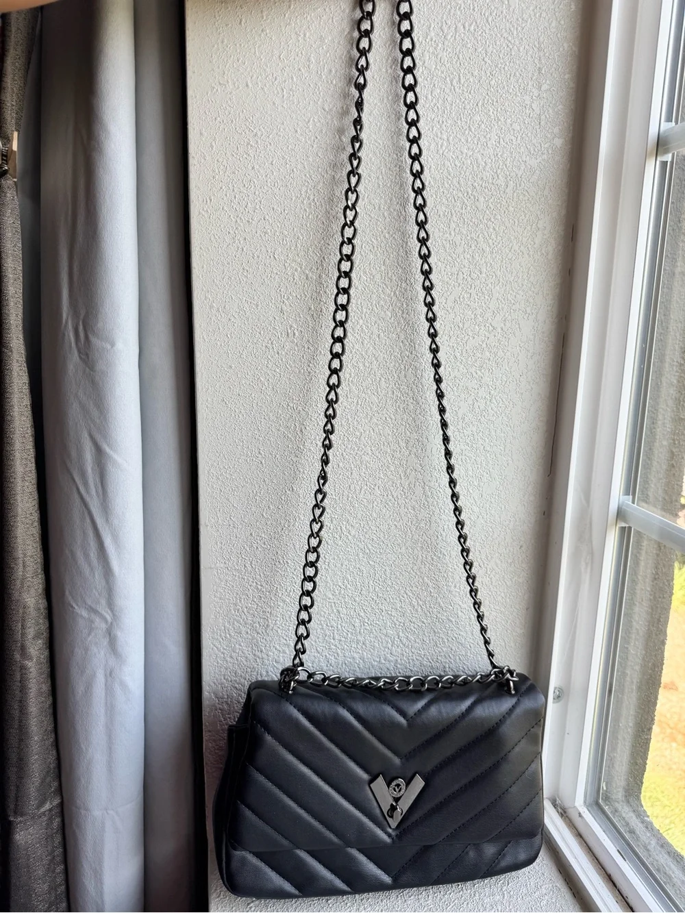 Valentino Orlandi Black Chain-Handle Shoulder Bag
